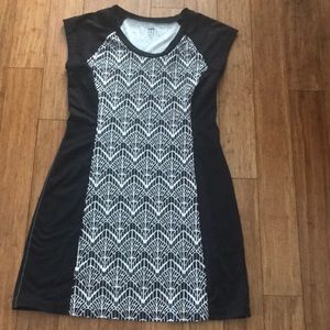 Title Nine dress, black and white, sz Med. NWOT